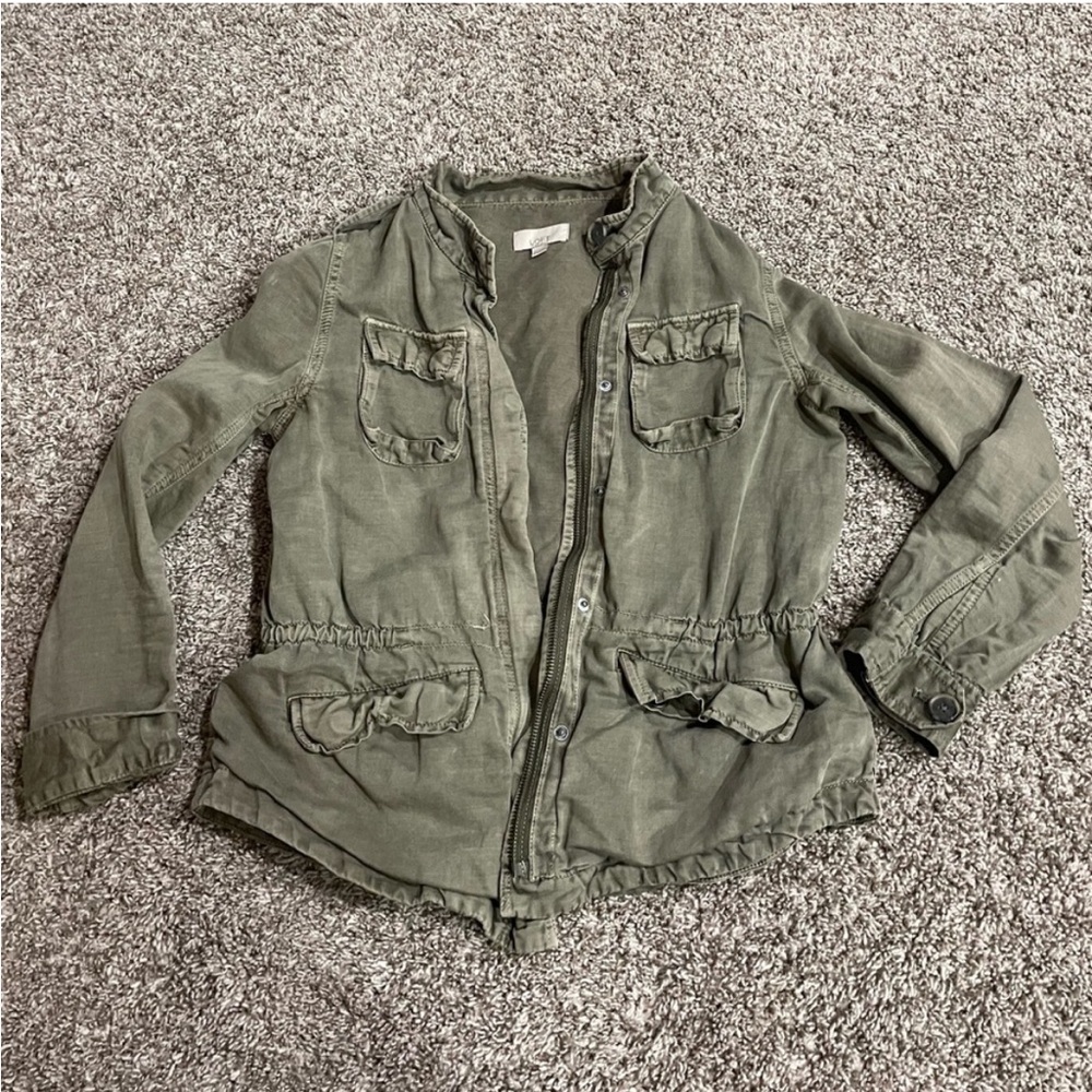 Woman’s cargo jacket